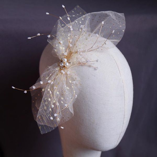 bridal veils champagne gold silk gauze head flower headdress headwear short with comb super fairy bride dress accessories, Black
bridal veils champagne gold silk gauze head flower headdress headwear short with comb super fairy bride dress accessories, Black
