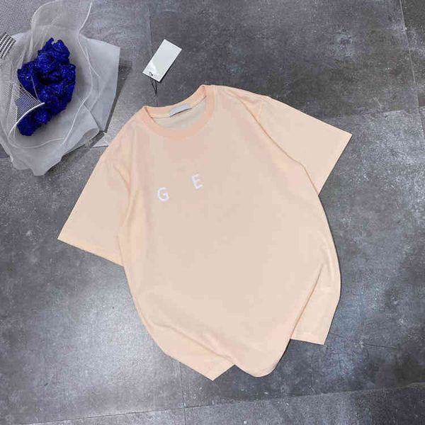 2022 factory wholesale new spring and summer korean alphabet printed round neck pullover t-shirt for men and women casual simple loose short, White
2022 factory wholesale new spring and summer korean alphabet printed round neck pullover t-shirt for men and women casual simple loose short, White