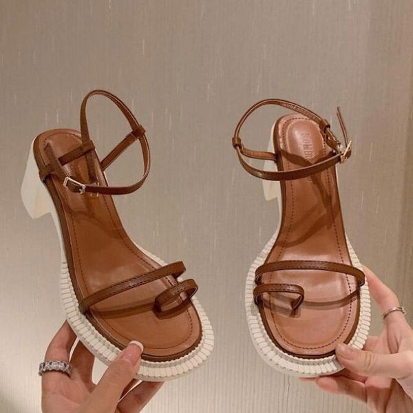 sandals 2021 summer set toe button thick heel women's fashion open toes casual women shoes high heels sandalias black beige
sandals 2021 summer set toe button thick heel women's fashion open toes casual women shoes high heels sandalias black beige