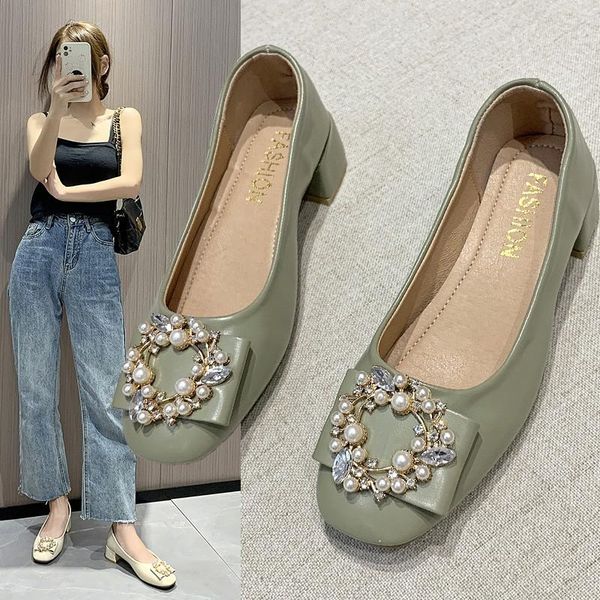 dress shoes 2021 spring and autumn season shallow mouth small high heel single fashion pearl button versatile exquisite, Black
dress shoes 2021 spring and autumn season shallow mouth small high heel single fashion pearl button versatile exquisite, Black