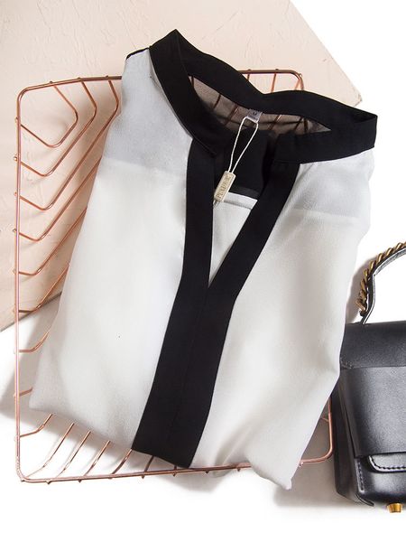 blouses ol model contrast stitching female v-neck mulberry silk shirt white top
blouses ol model contrast stitching female v-neck mulberry silk shirt white top