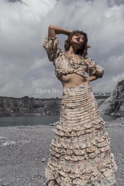 two piece dress peach tapestry silk painted heart folds midi skirt + cropped halter v-neck with ties ruffles detail 2pcs, White
two piece dress peach tapestry silk painted heart folds midi skirt + cropped halter v-neck with ties ruffles detail 2pcs, White