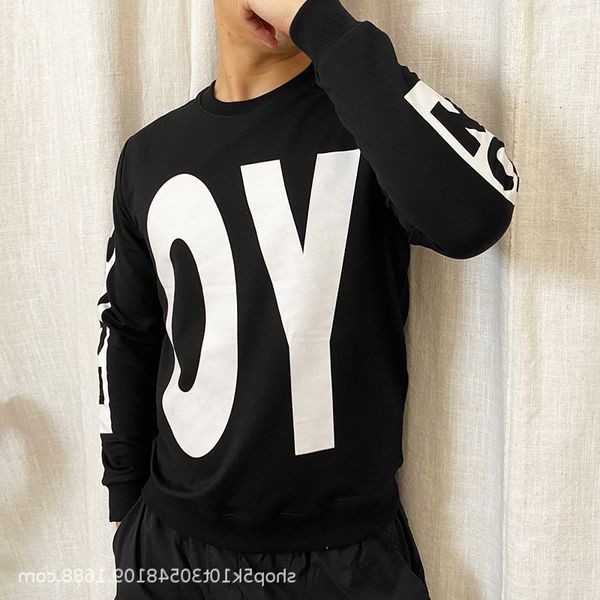 letter 2021 autumn stamping yo bla and white contrast color armband pullover fashion brand handsome men's sweater, Black
letter 2021 autumn stamping yo bla and white contrast color armband pullover fashion brand handsome men's sweater, Black