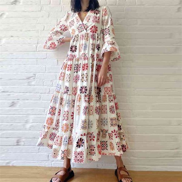 women summer vintage print loose dress 3/4 flare sleeve v-neck spliced female elegant vacation mid-calf dresses vestidos 210513, Black;gray
women summer vintage print loose dress 3/4 flare sleeve v-neck spliced female elegant vacation mid-calf dresses vestidos 210513, Black;gray