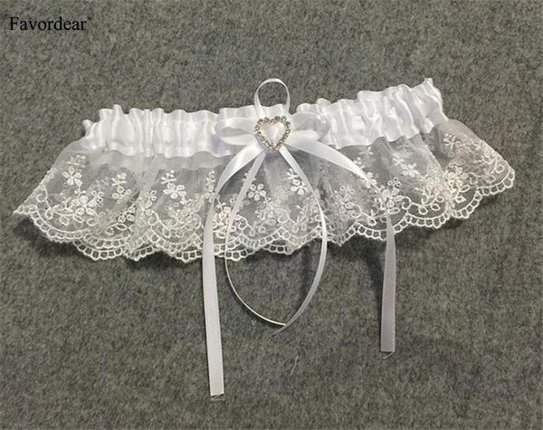 bridal gloves favordear women white lace bow ribbon garter with heart-shaped beading wedding 1 piece/set leg for baidal/female
bridal gloves favordear women white lace bow ribbon garter with heart-shaped beading wedding 1 piece/set leg for baidal/female