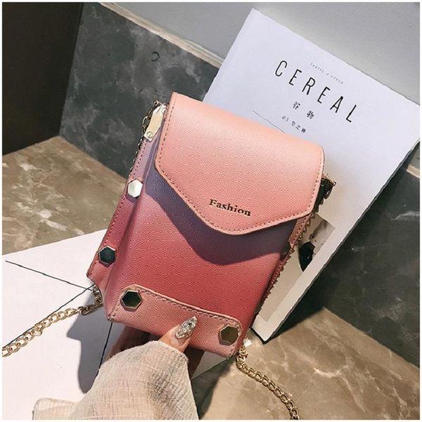 evening bags single shoulder mobile phone storage bag 2021 fashion chain rivet messenger ladies luxury gradient handbag
evening bags single shoulder mobile phone storage bag 2021 fashion chain rivet messenger ladies luxury gradient handbag