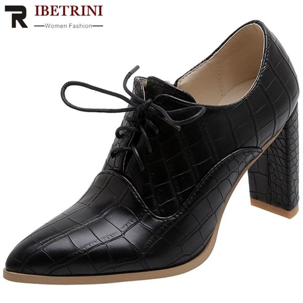 dress shoes ribetrini brand female spring woman lace pointed toe high heel pumps women solid casual office, Black
dress shoes ribetrini brand female spring woman lace pointed toe high heel pumps women solid casual office, Black