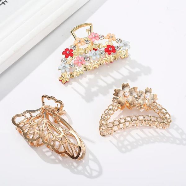 fashion simple wild hollow flower butterfly hair claw for women girls clamps crab metal clip accessories headwear1
fashion simple wild hollow flower butterfly hair claw for women girls clamps crab metal clip accessories headwear1
