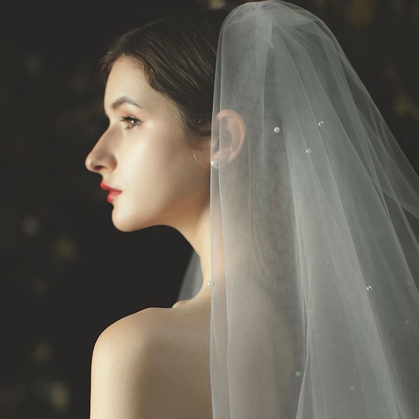 v706 elegant elbow length marriage white bridal veil 2-tier soft tulle cut edge pearl beaded wedding party headdress veil with comb, Black
v706 elegant elbow length marriage white bridal veil 2-tier soft tulle cut edge pearl beaded wedding party headdress veil with comb, Black