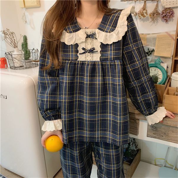 alien kitty 2021 chic plaid sleepwear patchwork lace geometric long sleeves home clothes loose casual chic women sweet pajamas, Black;red
alien kitty 2021 chic plaid sleepwear patchwork lace geometric long sleeves home clothes loose casual chic women sweet pajamas, Black;red