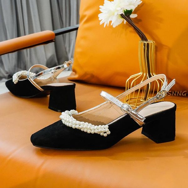 dress shoes 2021 summer women's pupms fashion pearl vintage mary janes square heel buckle strap single, Black
dress shoes 2021 summer women's pupms fashion pearl vintage mary janes square heel buckle strap single, Black