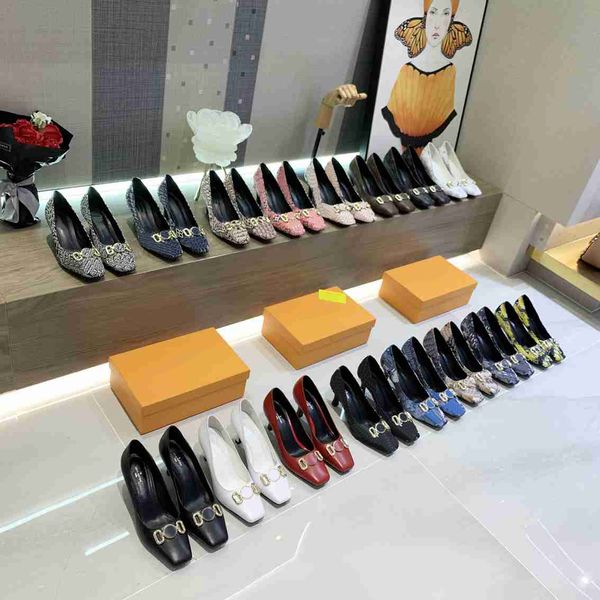 paris fashion week sandals luxurys designers dress shoe brand summer shoes designer womens women slip pointed toe sandal slingback pumps lar, Black
paris fashion week sandals luxurys designers dress shoe brand summer shoes designer womens women slip pointed toe sandal slingback pumps lar, Black