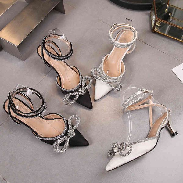 dress shoes european and american pointed high heels summer baotou strass bow stiletto mid-heel satin women's shoes 8iy9, Black
dress shoes european and american pointed high heels summer baotou strass bow stiletto mid-heel satin women's shoes 8iy9, Black