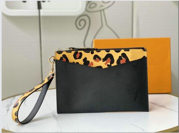 travel toiletry pouch protection makeup bags clutch women leather waterproof cosmetic for men with dust bag m68705 23x16x2
travel toiletry pouch protection makeup bags clutch women leather waterproof cosmetic for men with dust bag m68705 23x16x2