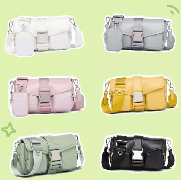 2022 fashion shoulder bags man women messenger bag designers handbags small totes leather crossbody waterproof
2022 fashion shoulder bags man women messenger bag designers handbags small totes leather crossbody waterproof