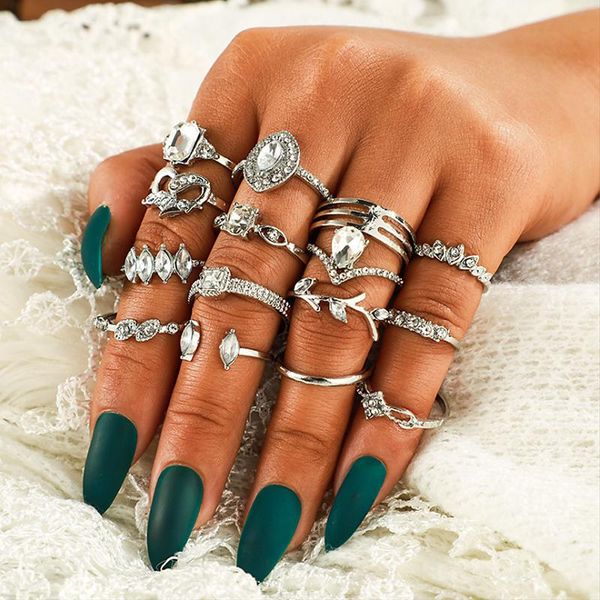 wedding rings vintage bohemian midi knuckle set for women crystal oval geometric heart crown finger trendy jewelry gifts, Slivery;golden
wedding rings vintage bohemian midi knuckle set for women crystal oval geometric heart crown finger trendy jewelry gifts, Slivery;golden