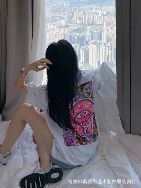 21 summer back painted short sleeve t-shirt pink loose short sleeve t-shirt, White
21 summer back painted short sleeve t-shirt pink loose short sleeve t-shirt, White