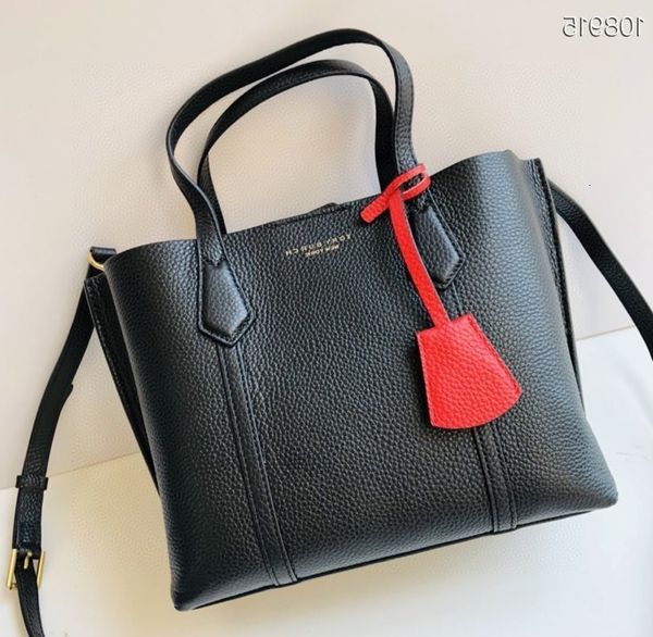 tb new layer lychee grain cowhide women's shopping bag fashion trend classic leisure portable single shoulder
tb new layer lychee grain cowhide women's shopping bag fashion trend classic leisure portable single shoulder