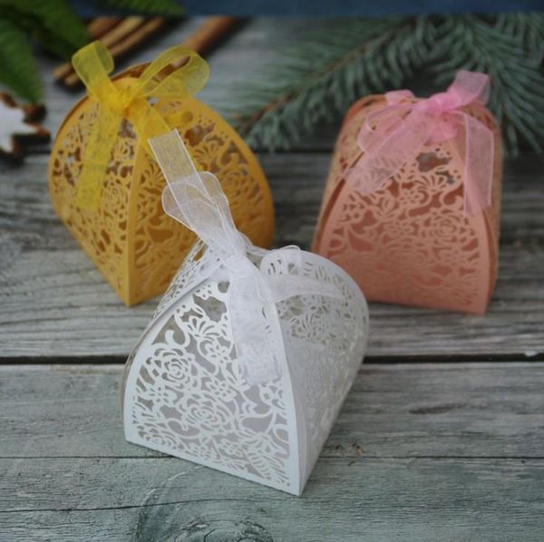 gift wrap 10pcs rose flower laser cut hollow candy chocolate boxes carriage bags favor box with ribbon wedding party supplies
gift wrap 10pcs rose flower laser cut hollow candy chocolate boxes carriage bags favor box with ribbon wedding party supplies