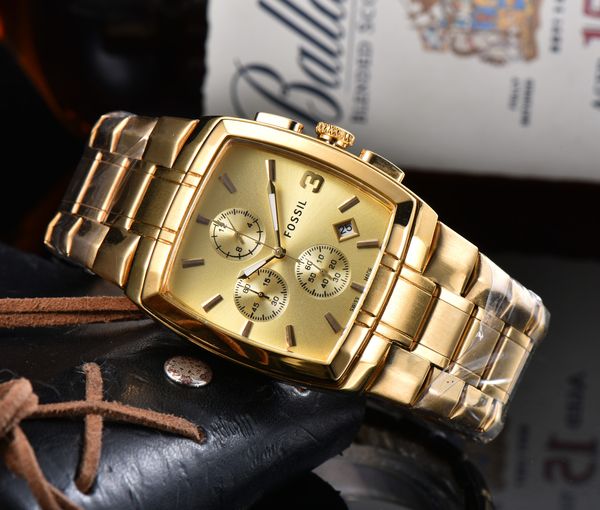 fossi six stitches all dials working satch mens watch luxury watches with calendar metal strap brand quartz wristwatch for men high quality, Slivery;brown
fossi six stitches all dials working satch mens watch luxury watches with calendar metal strap brand quartz wristwatch for men high quality, Slivery;brown