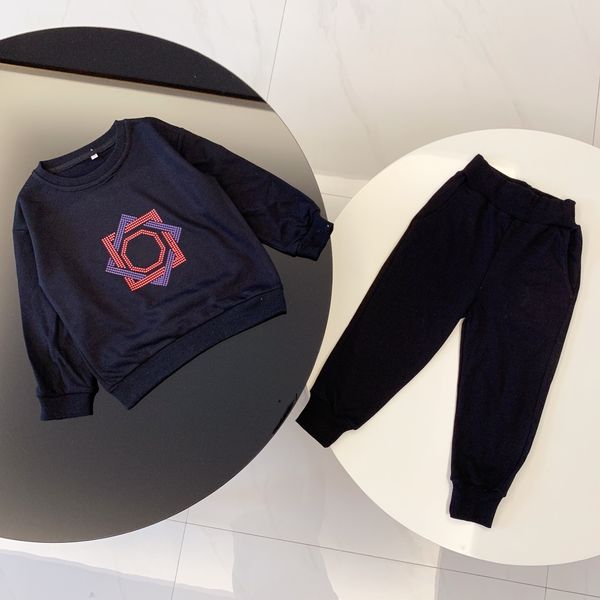 kids clothing sets boys girls tracksuits suit letters print 2pcs designer sweater pant suits chidlren casual sport clothes size y211051, White
kids clothing sets boys girls tracksuits suit letters print 2pcs designer sweater pant suits chidlren casual sport clothes size y211051, White