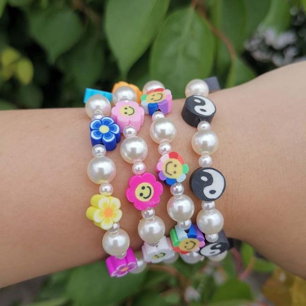 charm bracelets lost lady cute smiling flower yinyang fashion handmade simulated pearls for women girls party jewelry gift, Golden;silver
charm bracelets lost lady cute smiling flower yinyang fashion handmade simulated pearls for women girls party jewelry gift, Golden;silver