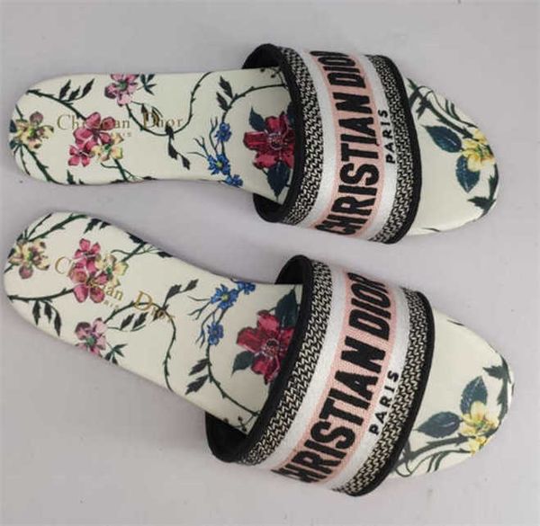 luxury italy designer brand slippers super great quality with full package for women gift present lady birthday wedding sandals shoes heels, Black
luxury italy designer brand slippers super great quality with full package for women gift present lady birthday wedding sandals shoes heels, Black