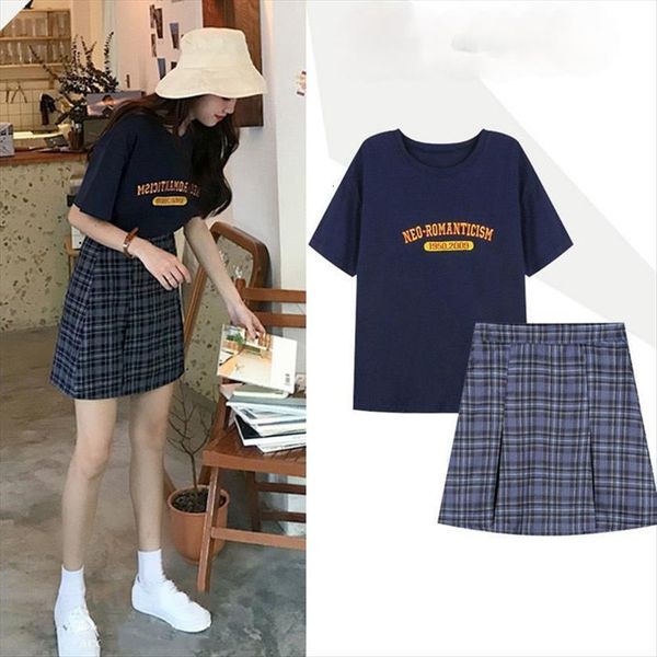 summer suit loose korean womens tracksuits student short sleeved t shirt high waist plaid a line skirt, Gray
summer suit loose korean womens tracksuits student short sleeved t shirt high waist plaid a line skirt, Gray