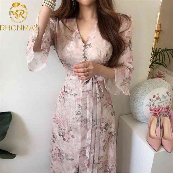 chic summer women print midi chiffon dress slim elegant bandage runway es vestido party dress 210520, Black;gray
chic summer women print midi chiffon dress slim elegant bandage runway es vestido party dress 210520, Black;gray