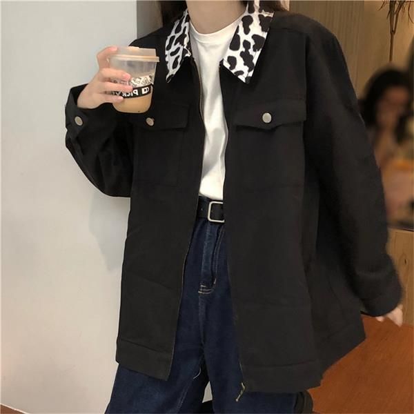 women's jackets jacket cow-stripe turn-down collar pocket decoration long sleeves loose coat wholesale 2021 fashion lady clothing, Black;brown
women's jackets jacket cow-stripe turn-down collar pocket decoration long sleeves loose coat wholesale 2021 fashion lady clothing, Black;brown