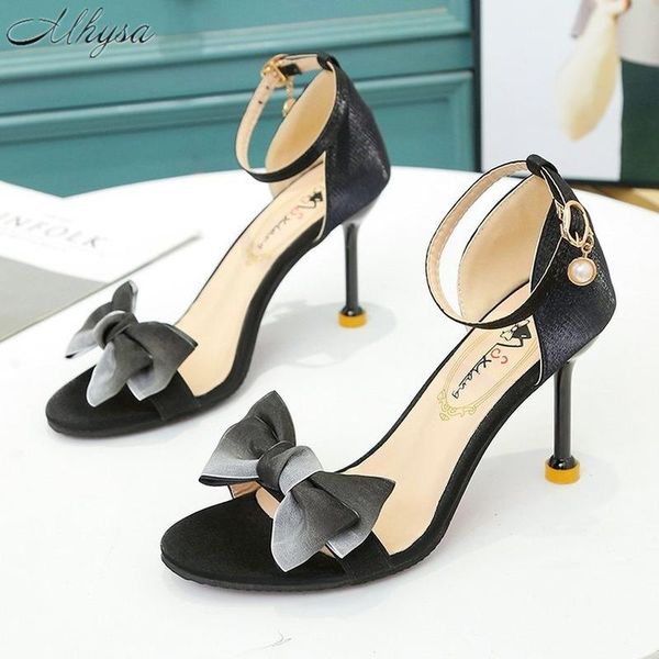 summer fashion pointed toe solid color women's sandals one-line buckle casual mature stiletto high heels 34-39, Black
summer fashion pointed toe solid color women's sandals one-line buckle casual mature stiletto high heels 34-39, Black