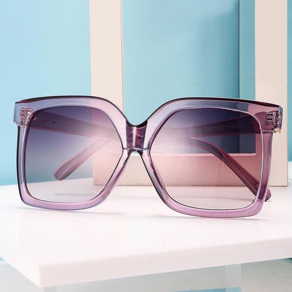 fashion bend sunglasses oversized shades masks for women 2021 trend lady wholesale eywear gafas de sol mujer 2170, White;black
fashion bend sunglasses oversized shades masks for women 2021 trend lady wholesale eywear gafas de sol mujer 2170, White;black