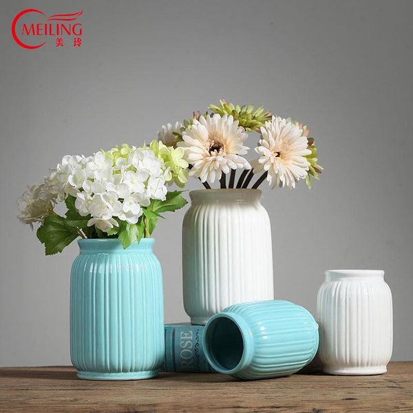 vases meiling modern decorated pottery vase blue & white flower ceramic tablebig porcelain round for home decoration
vases meiling modern decorated pottery vase blue & white flower ceramic tablebig porcelain round for home decoration
