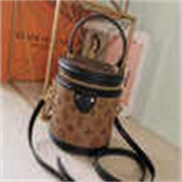 shoulder bag iconic brand cross bucket designer cylinder bag handbags luxury handles m43986 bags totes new body bag style clutches eveni
shoulder bag iconic brand cross bucket designer cylinder bag handbags luxury handles m43986 bags totes new body bag style clutches eveni