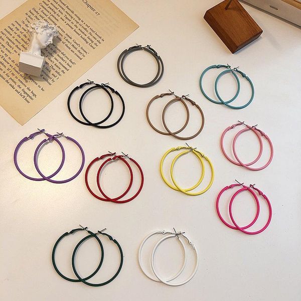 hoop & huggie simple circle earrings exaggerated ear loop smooth ring round earringjewelry wholesale, Golden;silver
hoop & huggie simple circle earrings exaggerated ear loop smooth ring round earringjewelry wholesale, Golden;silver