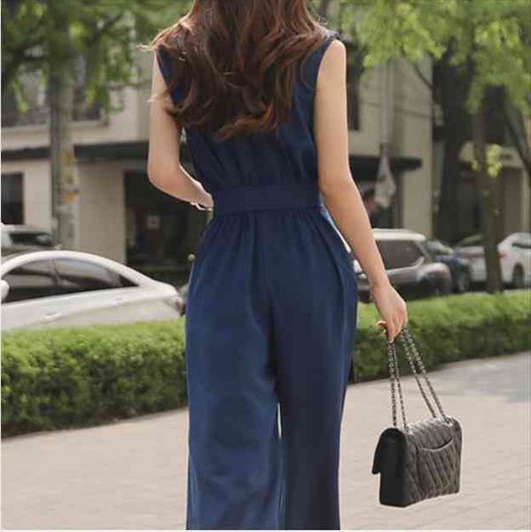 summer round-neck sleeveless wide leg jumpsuit women slim waist bandage overalls female blue black rompers lm140, Black;white
summer round-neck sleeveless wide leg jumpsuit women slim waist bandage overalls female blue black rompers lm140, Black;white