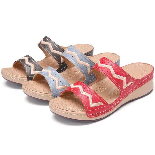 summer bohemian women's wedge heel flip flops multicolor embroidered thick bottom increased sandals slippers chaussure femme, Black
summer bohemian women's wedge heel flip flops multicolor embroidered thick bottom increased sandals slippers chaussure femme, Black