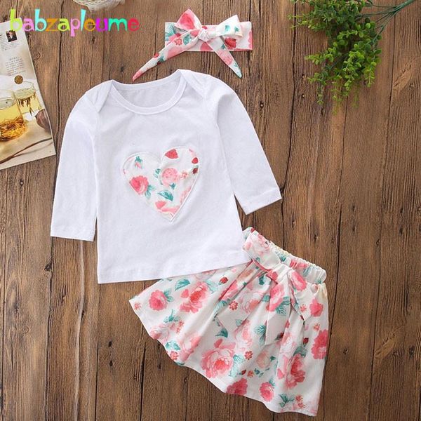 3pcs/1-5years/summer baby girls boutique outfits cute children clothing t-shirt+skirt+headband kids sets toddler clothes bc1084, White
3pcs/1-5years/summer baby girls boutique outfits cute children clothing t-shirt+skirt+headband kids sets toddler clothes bc1084, White