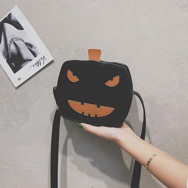evening bags 2021 halloween fun pumpkin bag cool fashion women's shoulder messenger
evening bags 2021 halloween fun pumpkin bag cool fashion women's shoulder messenger
