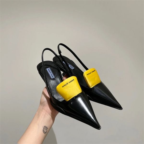 2021 heel p high family triangle shoes women's orange cat heel pointed sandals 2021 summer new back space low heel holiday women's, Black
2021 heel p high family triangle shoes women's orange cat heel pointed sandals 2021 summer new back space low heel holiday women's, Black