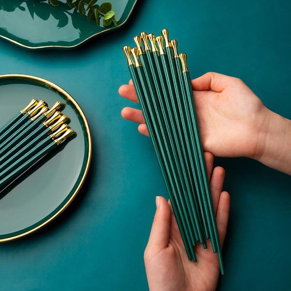 chopsticks european style sushi bread sticks tableware catering utensils alloy restaurant kitchen gadgets practical
chopsticks european style sushi bread sticks tableware catering utensils alloy restaurant kitchen gadgets practical