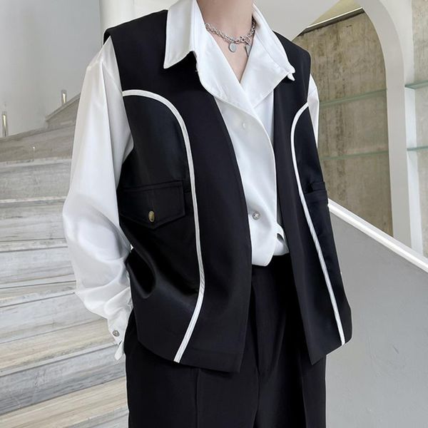 men's vests autumn 2021 satin splice vest european men's color contrast fashion design black cardigan waicoat niche, Black;white
men's vests autumn 2021 satin splice vest european men's color contrast fashion design black cardigan waicoat niche, Black;white