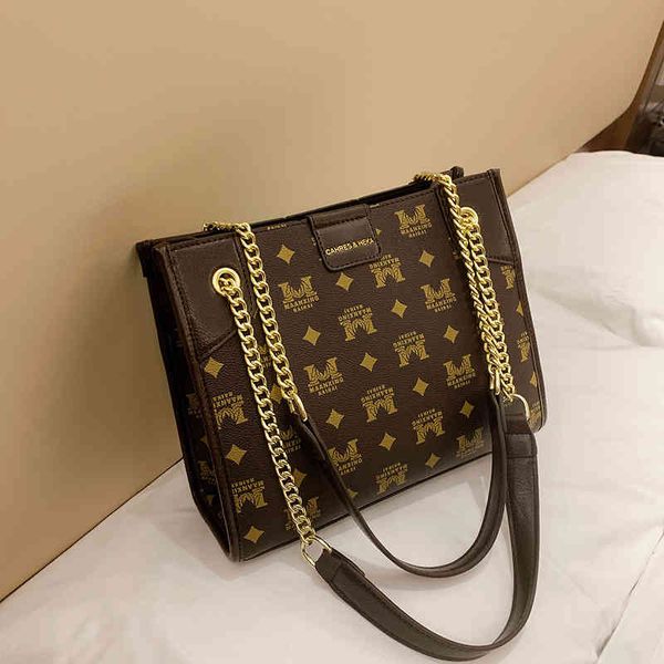 2022 factory wholesale new explosion bbao fashion messenger fashion old flower chain one shoulder tote bag women's bag large capacity f
2022 factory wholesale new explosion bbao fashion messenger fashion old flower chain one shoulder tote bag women's bag large capacity f