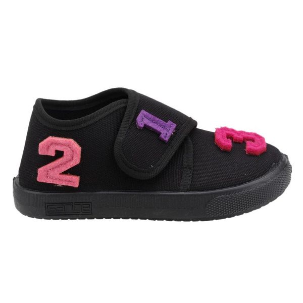slipper operates in 106 p104 school nursery girl/male child linen panduf shoes, Black;grey
slipper operates in 106 p104 school nursery girl/male child linen panduf shoes, Black;grey