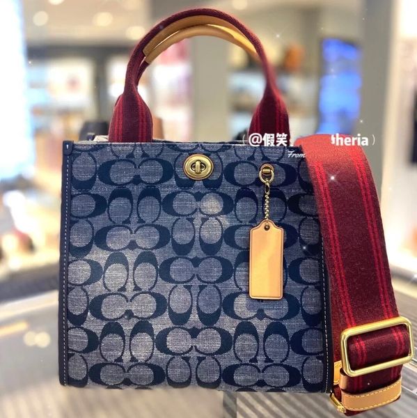 holderxiangbule women's 2021 new versatile messenger large capacity mommy canvas embroidery tote baghandbag hook
holderxiangbule women's 2021 new versatile messenger large capacity mommy canvas embroidery tote baghandbag hook