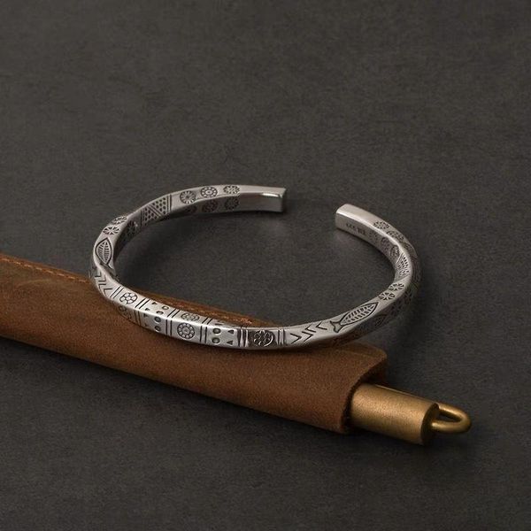 bangle style men and women silver color retro hieroglyph open bracelet fashion trend jewelry gift br 216, Black
bangle style men and women silver color retro hieroglyph open bracelet fashion trend jewelry gift br 216, Black
