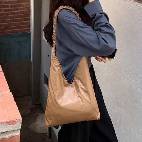 evening bags vintage fuffy bucket plush shoulder bag for women fluffy winter retro ladies side weekend work female purses and handbags
evening bags vintage fuffy bucket plush shoulder bag for women fluffy winter retro ladies side weekend work female purses and handbags
