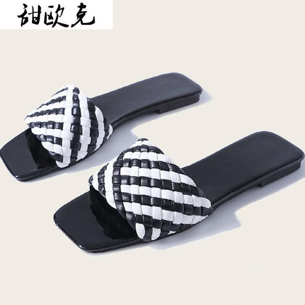 2021 summer new women slippers flat bottom fashion women open-toed outer wear beach slippers walking comfort sandals, Black
2021 summer new women slippers flat bottom fashion women open-toed outer wear beach slippers walking comfort sandals, Black