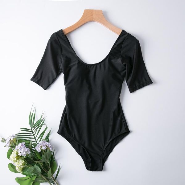 women's swimwear 2021 one-piece triangle bikini vacation short-sleeved halterneck swimsuit pants tight bottoming shirt belly dance t, White;black
women's swimwear 2021 one-piece triangle bikini vacation short-sleeved halterneck swimsuit pants tight bottoming shirt belly dance t, White;black
