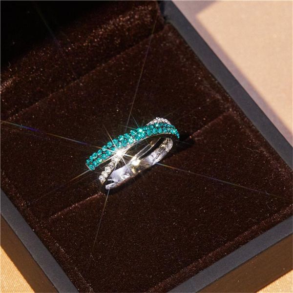 wedding rings fashion geometric line luxury engagement women's exquisite ring party valentine's day gift jewelry wholesale, Slivery;golden
wedding rings fashion geometric line luxury engagement women's exquisite ring party valentine's day gift jewelry wholesale, Slivery;golden